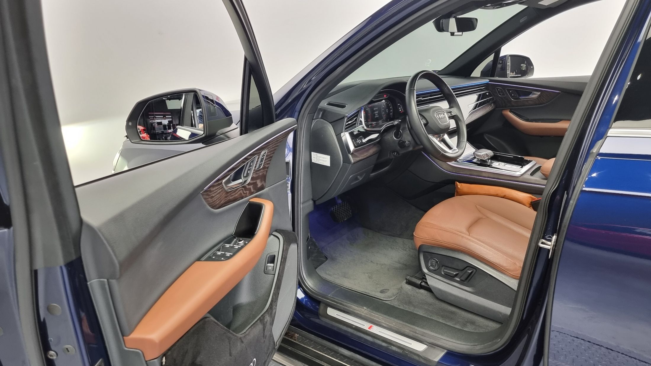 AUDI Q7 4M 2021