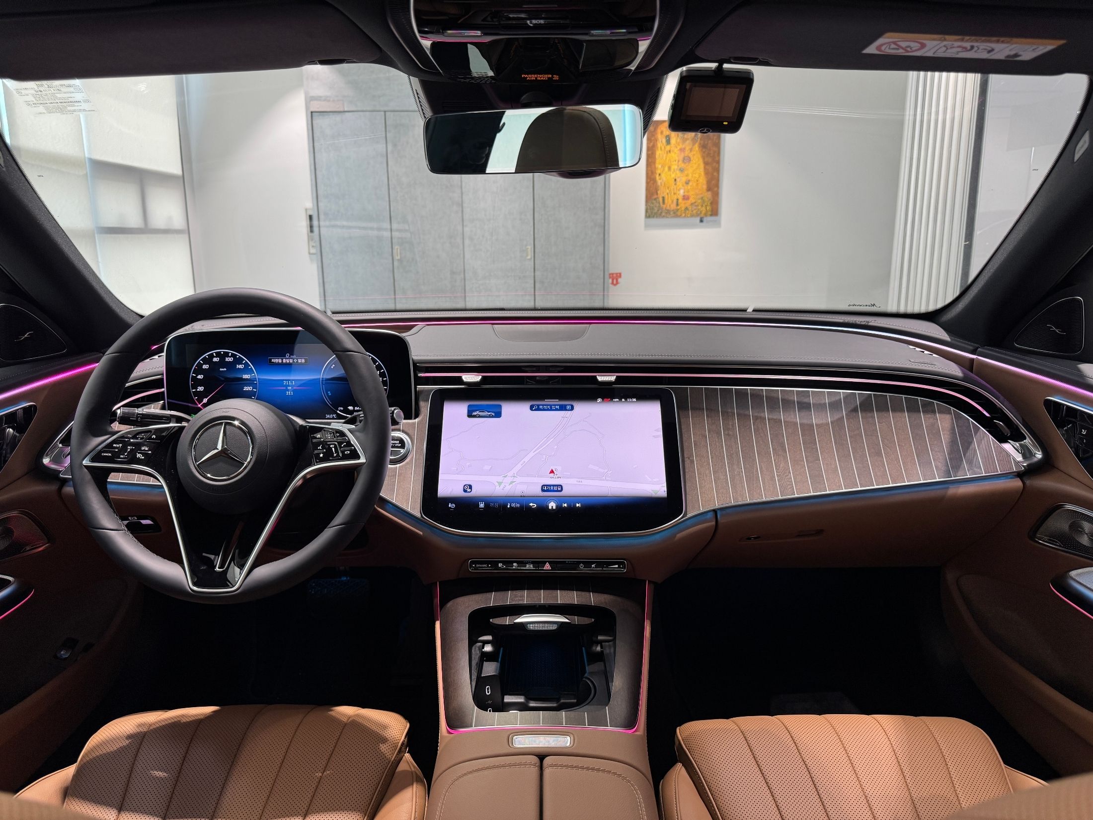MERCEDES BENZ E-CLASS W214