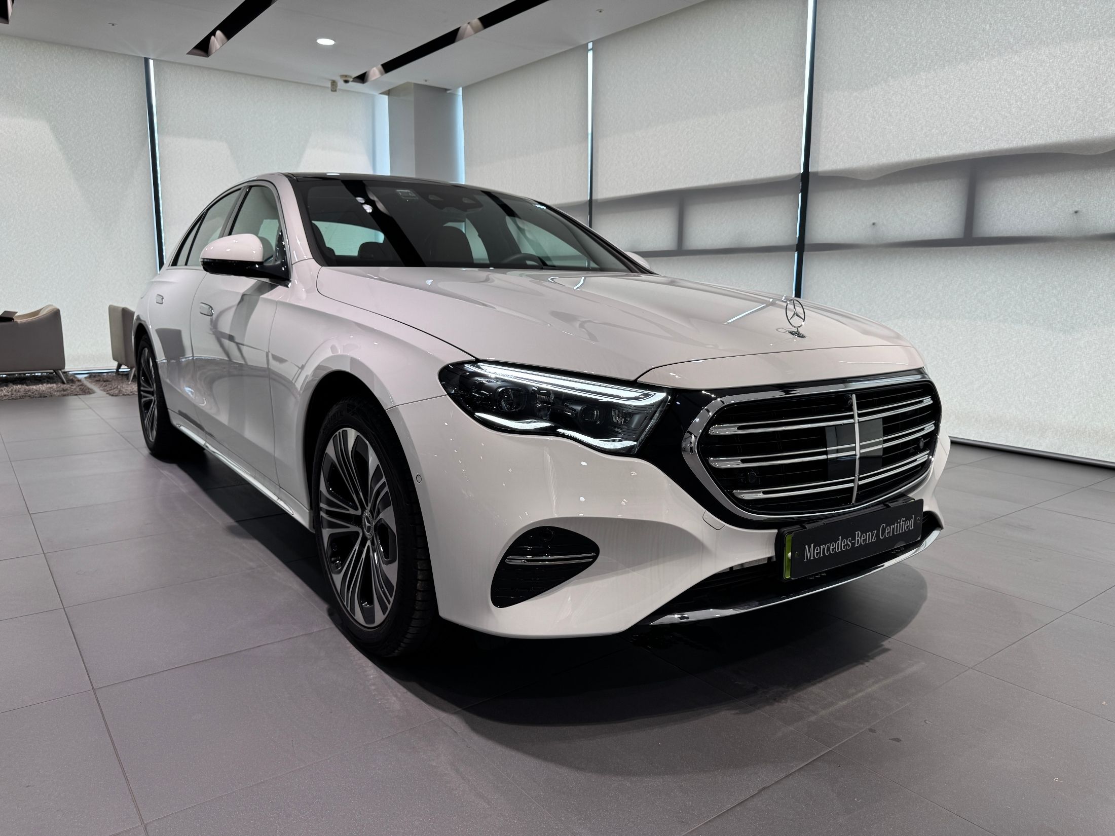 MERCEDES BENZ E-CLASS W214