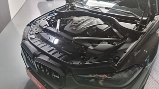 BMW X5 G05 M60i 2023