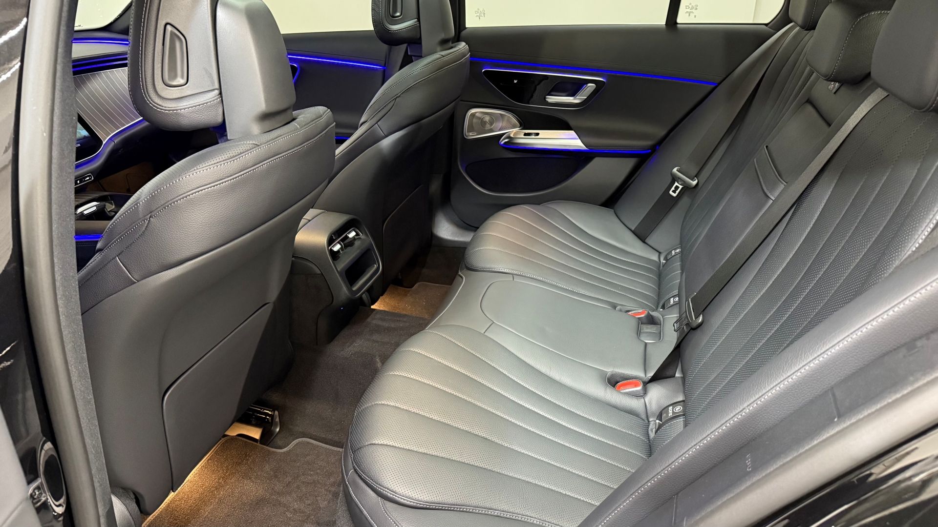 MERCEDES BENZ E-CLASS W214
