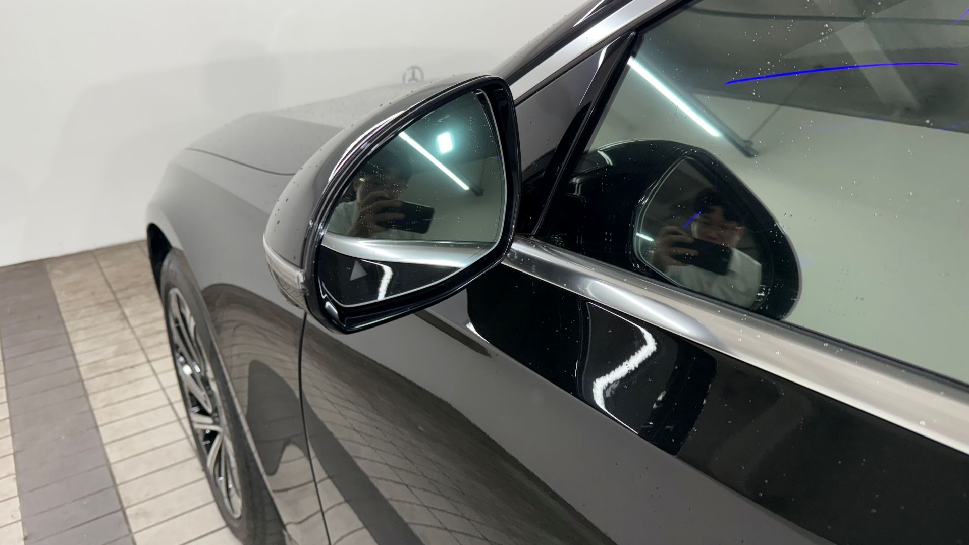 MERCEDES BENZ E-CLASS W214