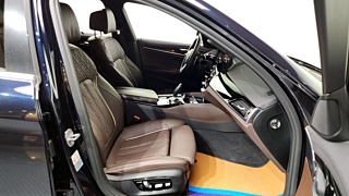 BMW 5-SERIES G30 2019