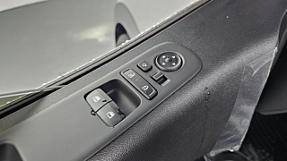 HYUNDAI STARIA 2025