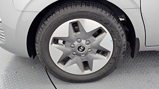 HYUNDAI STARIA 2025