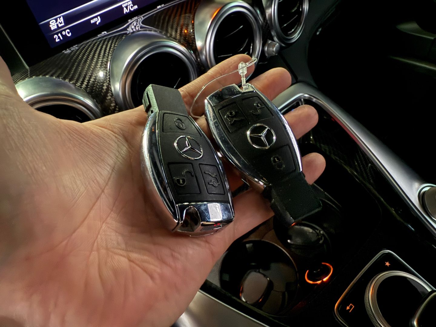 MERCEDES BENZ AMG GT 2016