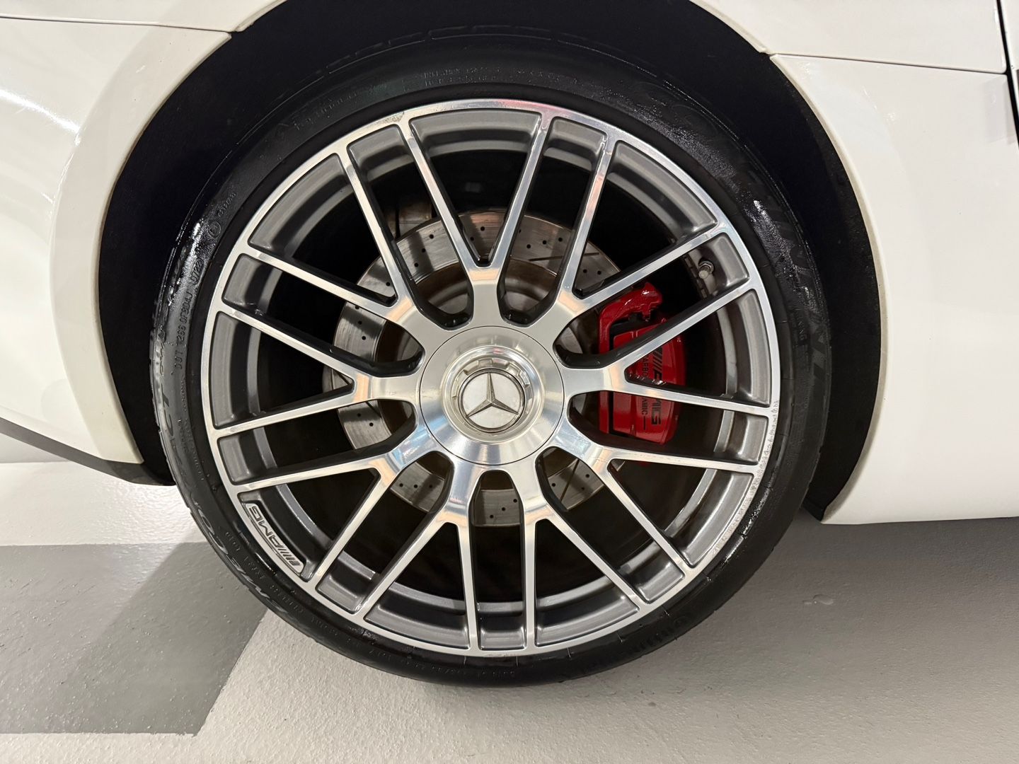 MERCEDES BENZ AMG GT 2016