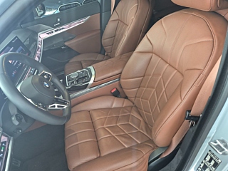 BMW 7-SERIES G70 2024