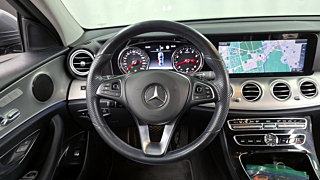 MERCEDES BENZ E-CLASS W213 2017
