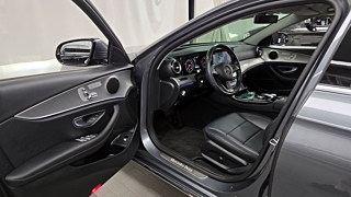 MERCEDES BENZ E-CLASS W213 2017