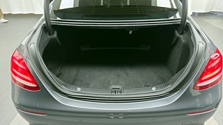 MERCEDES BENZ E-CLASS W213 2017