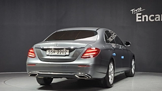 MERCEDES BENZ E-CLASS W213 2017