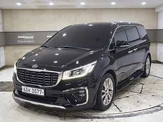 KIA CARNIVAL 2018