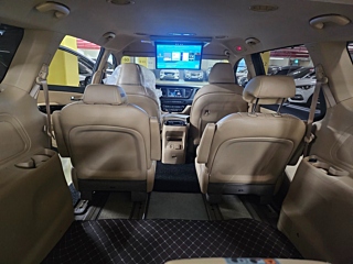 KIA CARNIVAL 2018