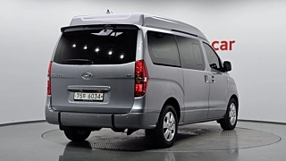 HYUNDAI STAREX GRAND  2021