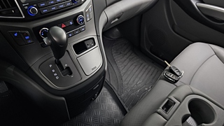 HYUNDAI STAREX GRAND 2021