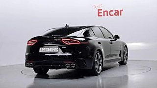 KIA STINGER 2020