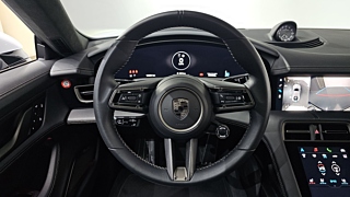 PORSCHE TAYCAN 2024