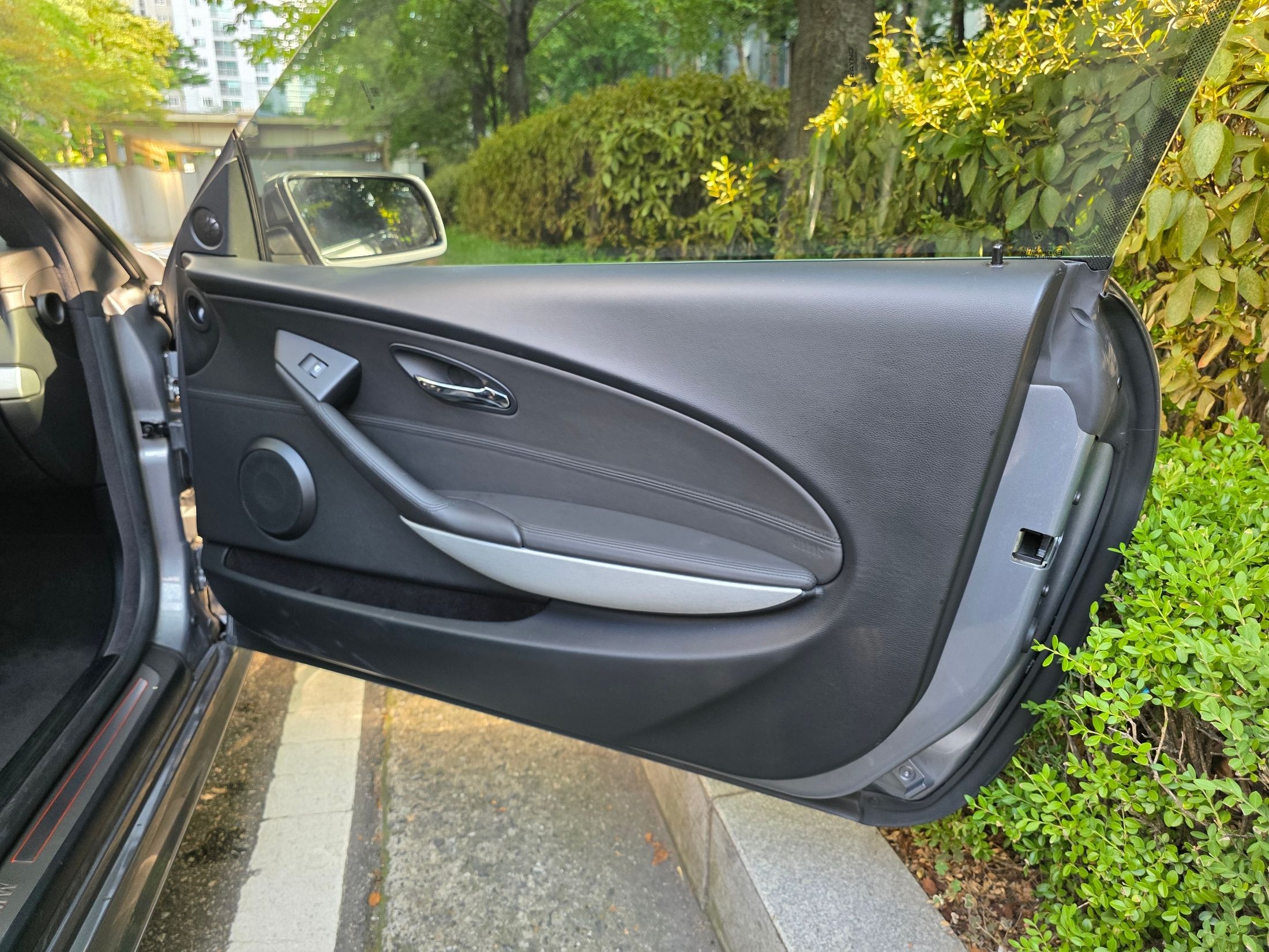 BMW 6-SERIES E63 2008