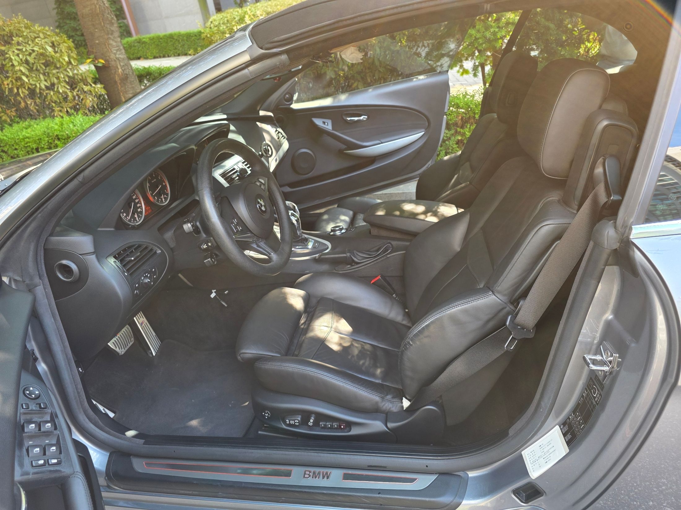 BMW 6-SERIES E63 2008