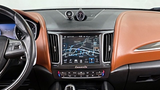 MASERATI LEVANTE 2018