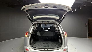 TOYOTA RAV4 2016