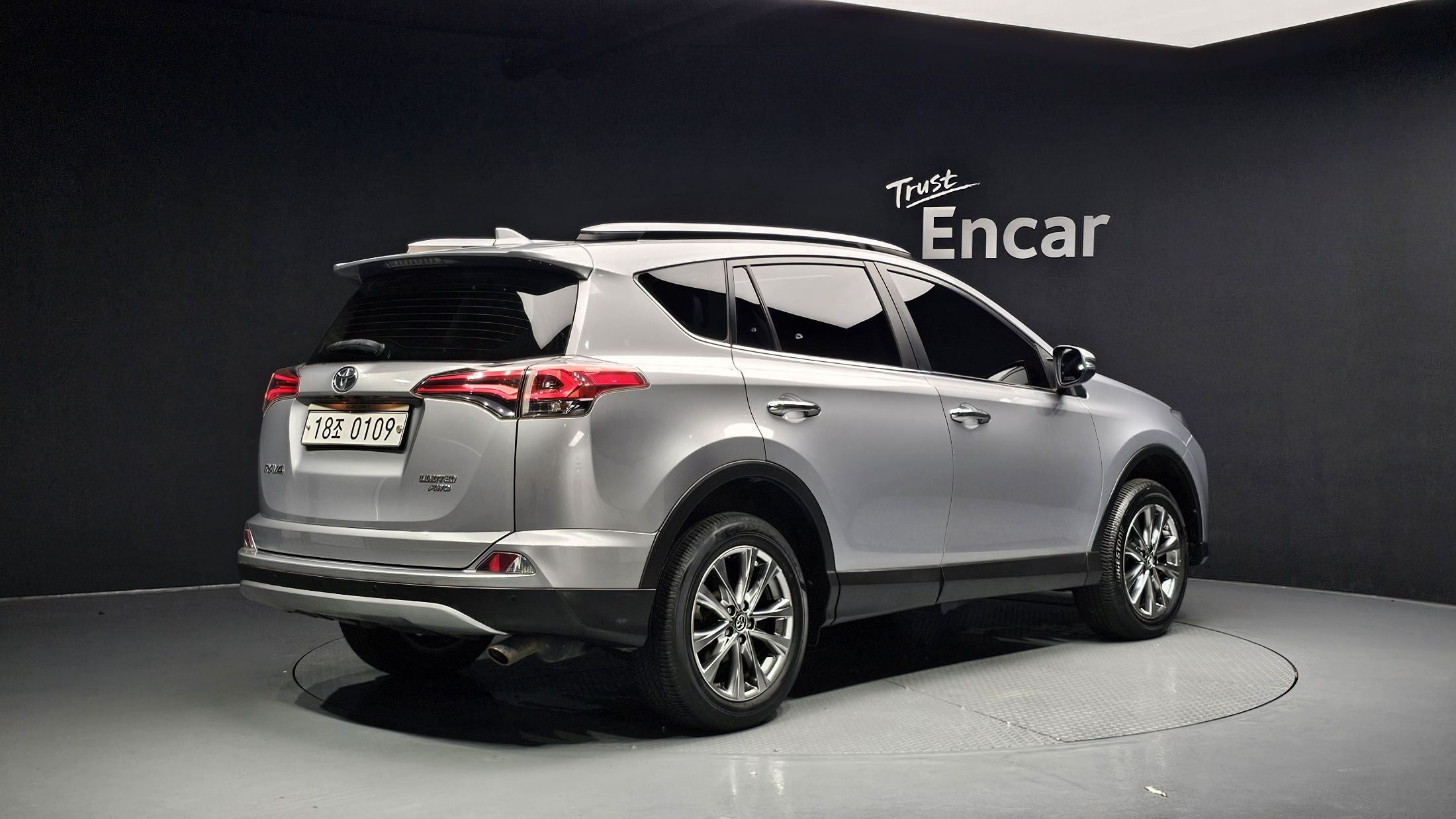 TOYOTA RAV4 2016