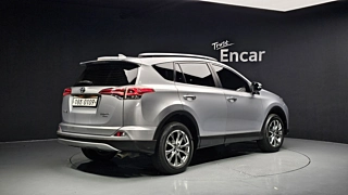 TOYOTA RAV4 2016