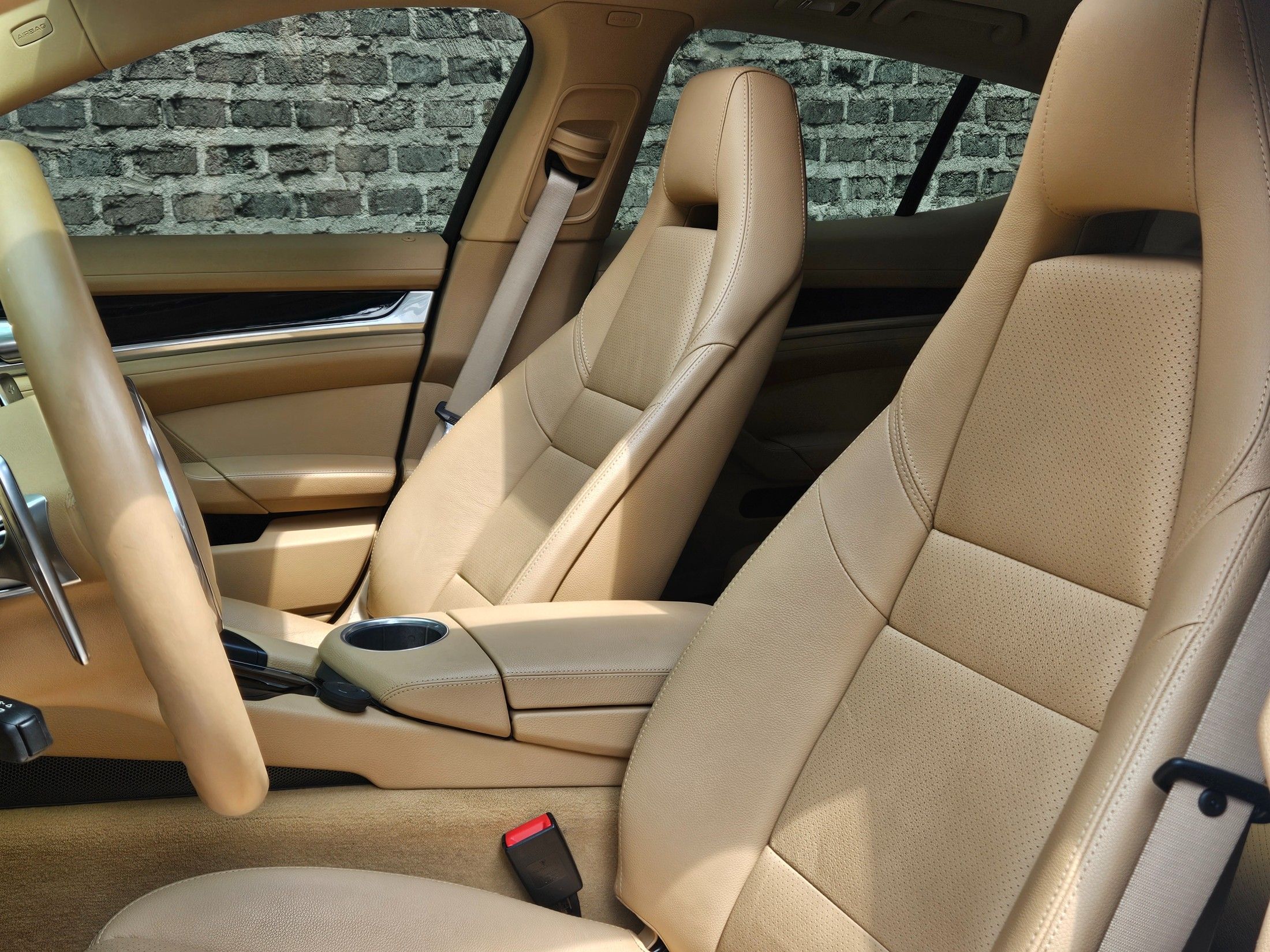 PORSCHE PANAMERA 2011