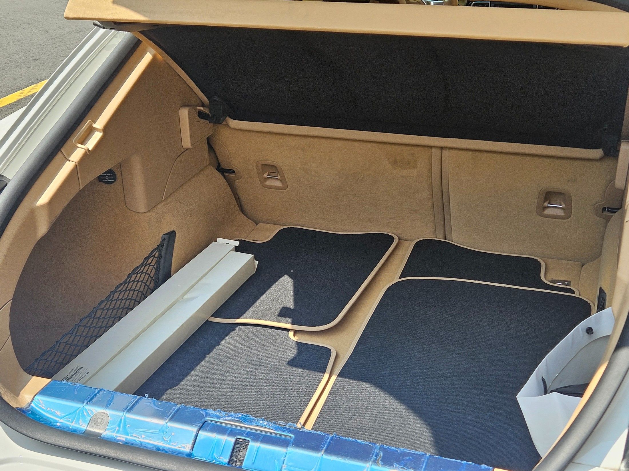 PORSCHE PANAMERA 2011