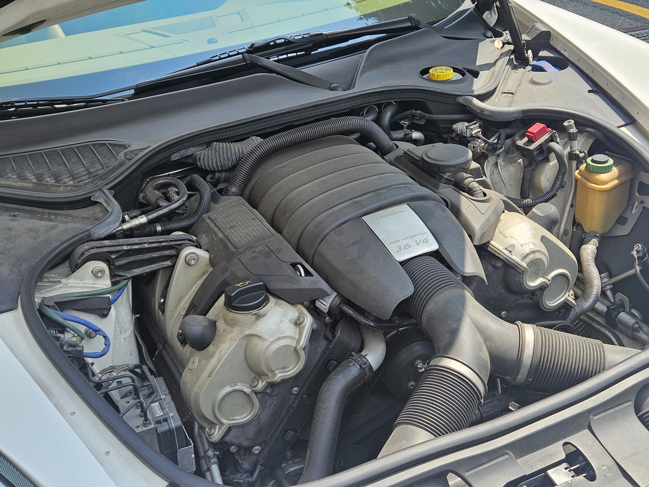 PORSCHE PANAMERA 2011
