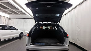 LAND ROVER RANGE ROVER VELAR 2018