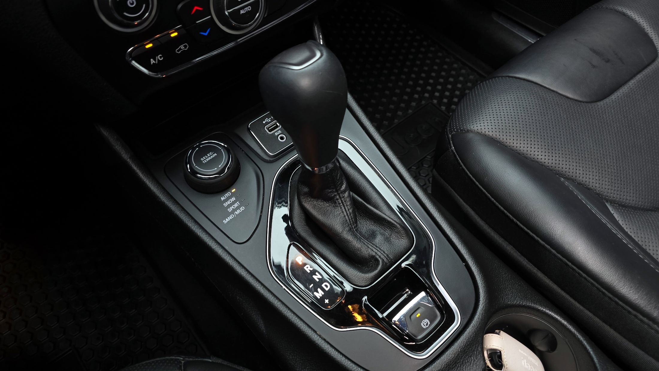JEEP CHEROKEE KL 2021