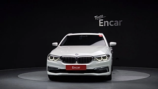 BMW 5-SERIES G30 2018