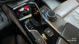 BMW 5-SERIES G30 2018