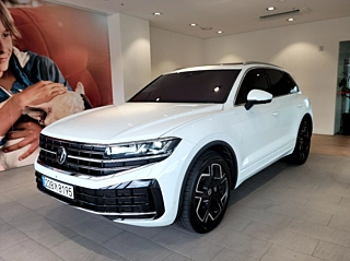 Заказать VOLKSWAGEN TOUAREG