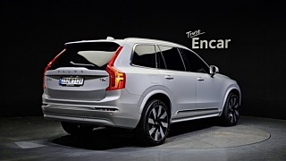 VOLVO XC90 2025