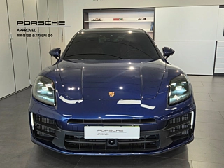 PORSCHE PANAMERA 972 2025