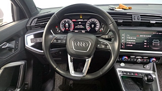 AUDI Q3 F3 2020