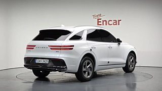 Заказать GENESIS GV70