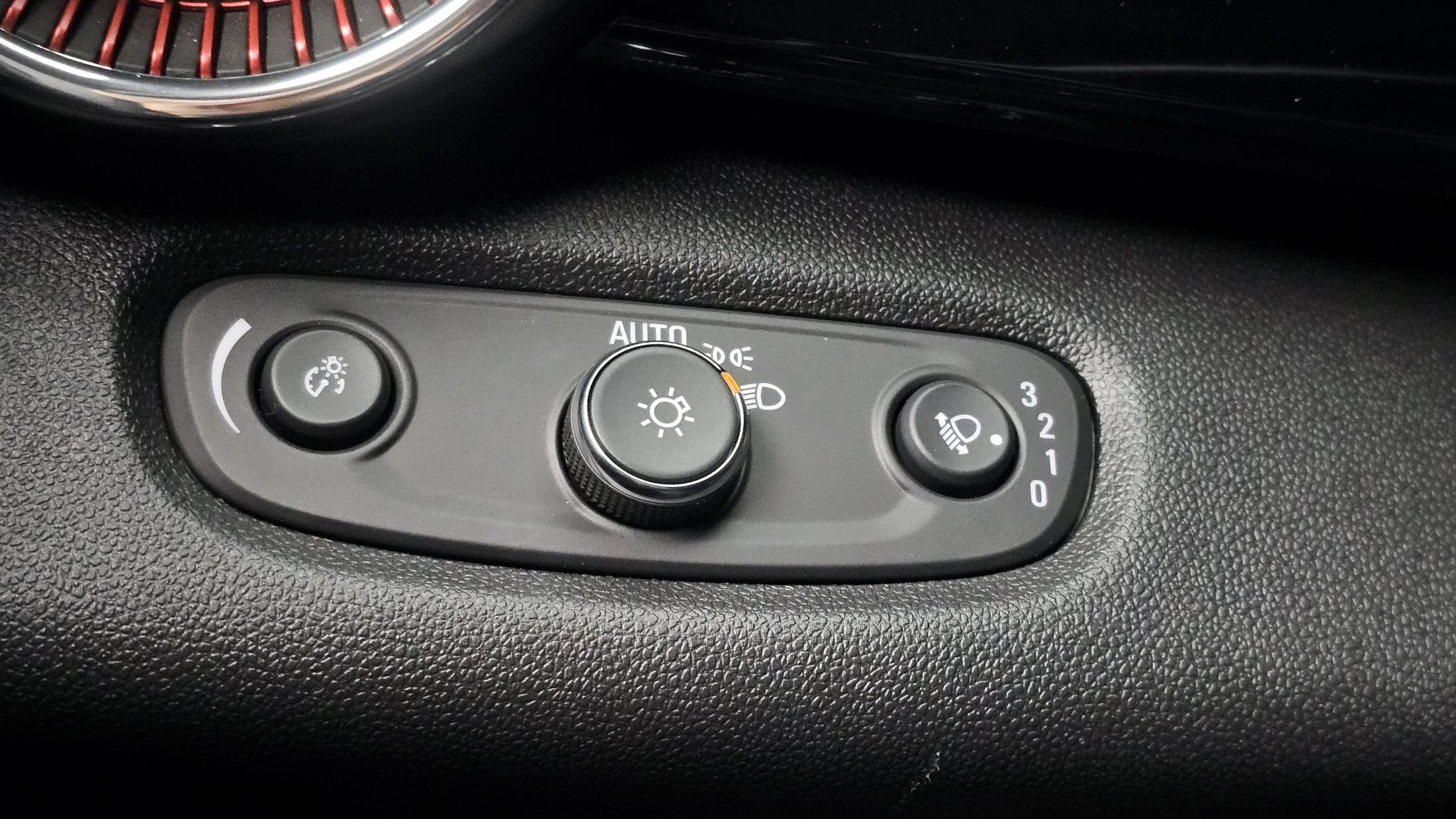 DAEWOO TRAX 크로스 2025