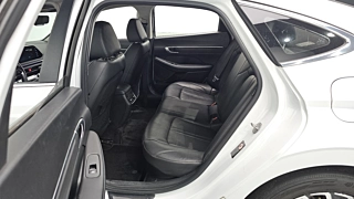HYUNDAI SONATA HYBRID DN8 2023
