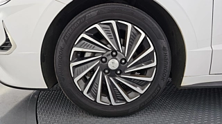 HYUNDAI SONATA HYBRID DN8 2023