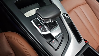 AUDI A4 B9 2022