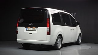 HYUNDAI STARIA 2021