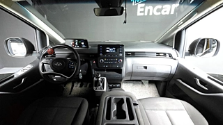 HYUNDAI STARIA 2021