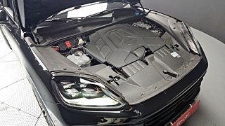 PORSCHE CAYENNE PO536 2024