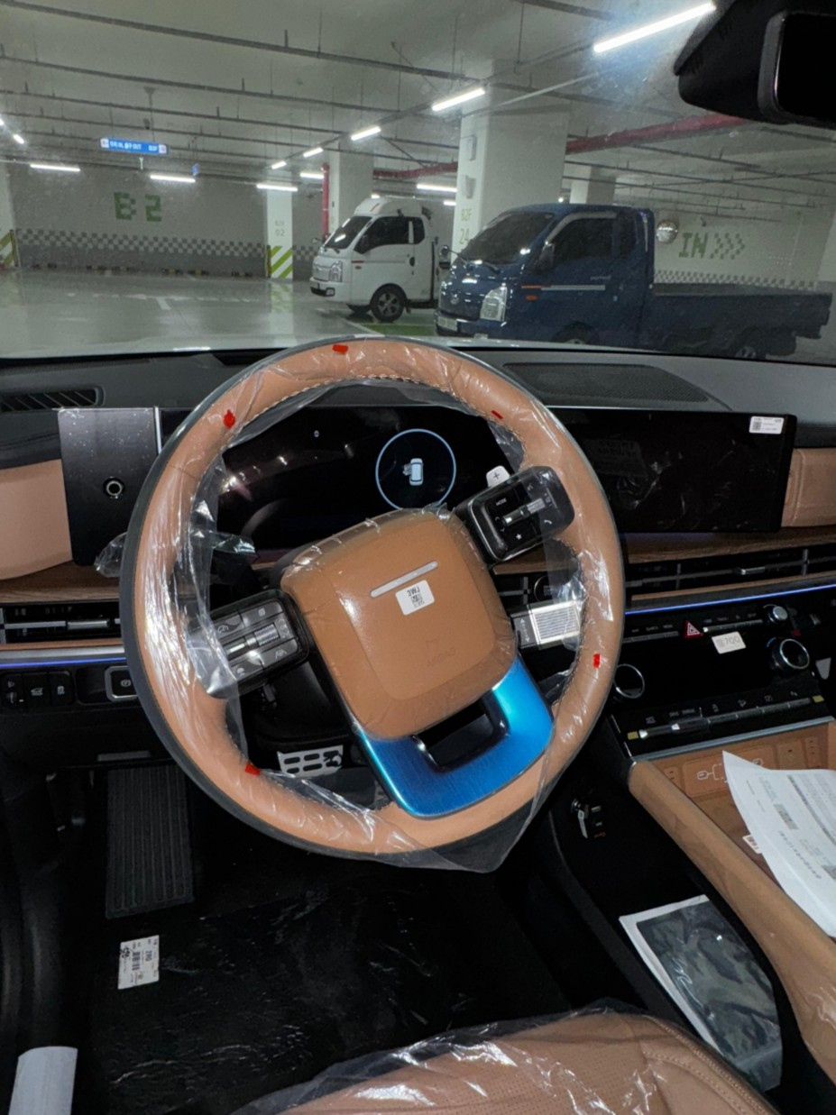 HYUNDAI SANTAFE MX5 2024