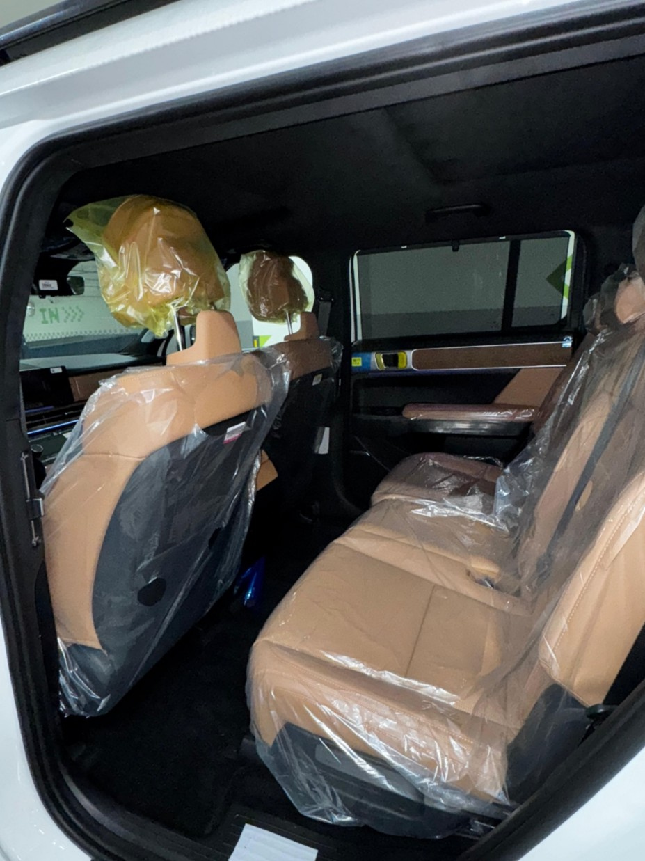 HYUNDAI SANTAFE MX5 2024