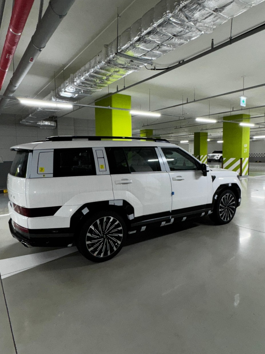 HYUNDAI SANTAFE MX5 2024